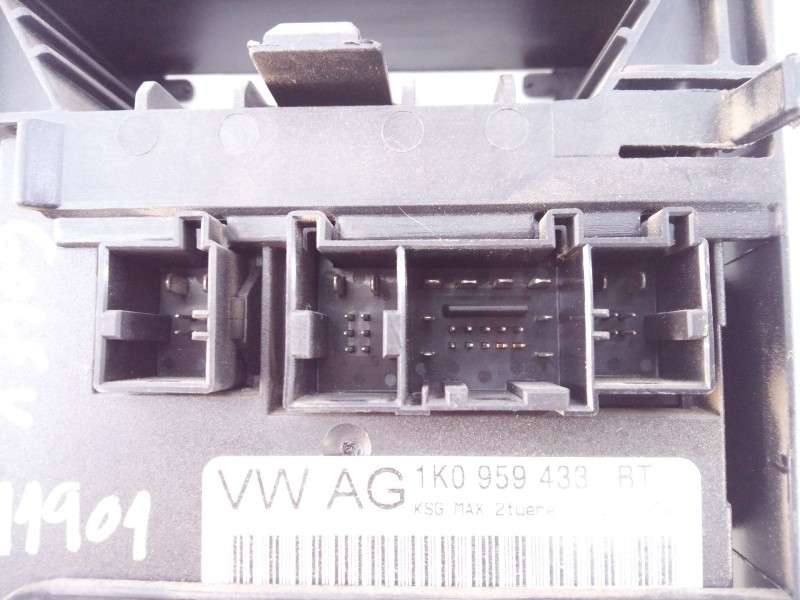 Recambio de modulo electronico para volkswagen golf v berlina (1k1) conceptline (e) referencia OEM IAM   