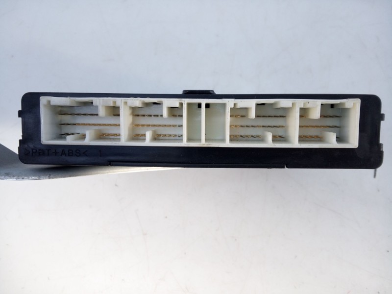 Recambio de modulo electronico para toyota land cruiser (j12) gx referencia OEM IAM   