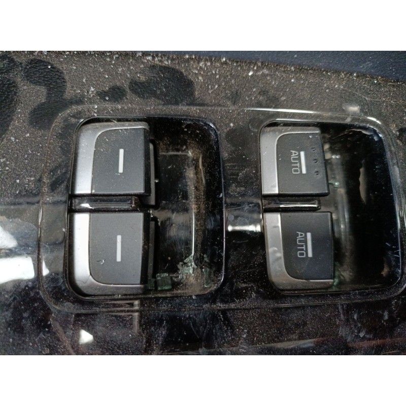 Recambio de mando elevalunas delantero izquierdo para kia sportage gt line referencia OEM IAM   
