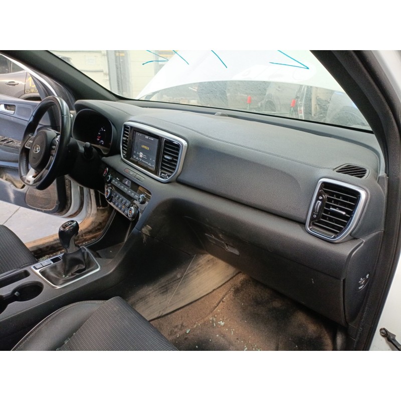 Recambio de salpicadero para kia sportage gt line referencia OEM IAM   