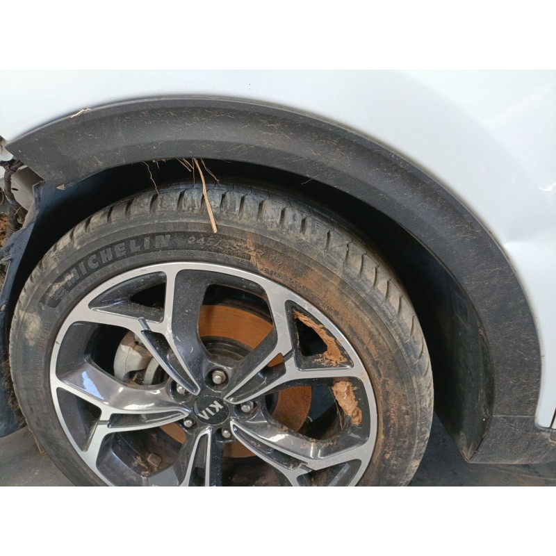 Recambio de aletin delantero izquierdo para kia sportage gt line referencia OEM IAM   