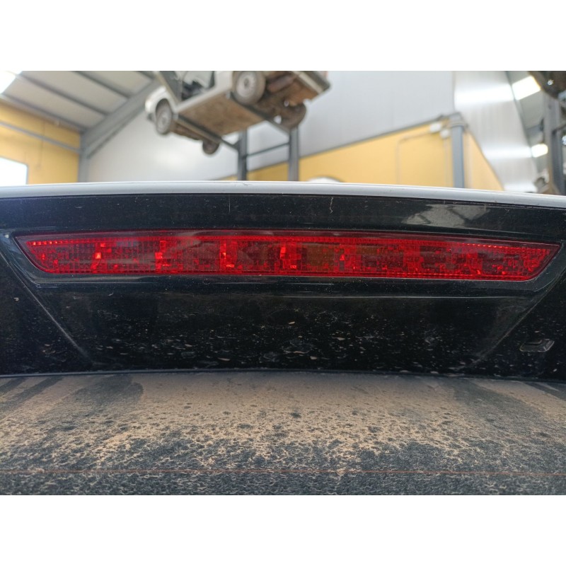 Recambio de luz central de freno para kia sportage gt line referencia OEM IAM   