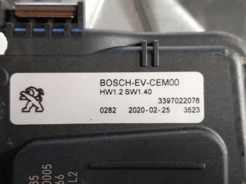 Recambio de motor limpia delantero para citroen c5 aircross exclusive referencia OEM IAM   