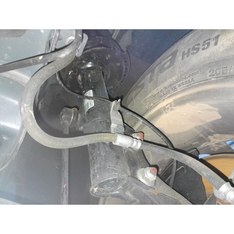 Recambio de amortiguador delantero izquierdo para ssangyong tivoli 1500 tgdi 135 cv / 99 kw referencia OEM IAM   