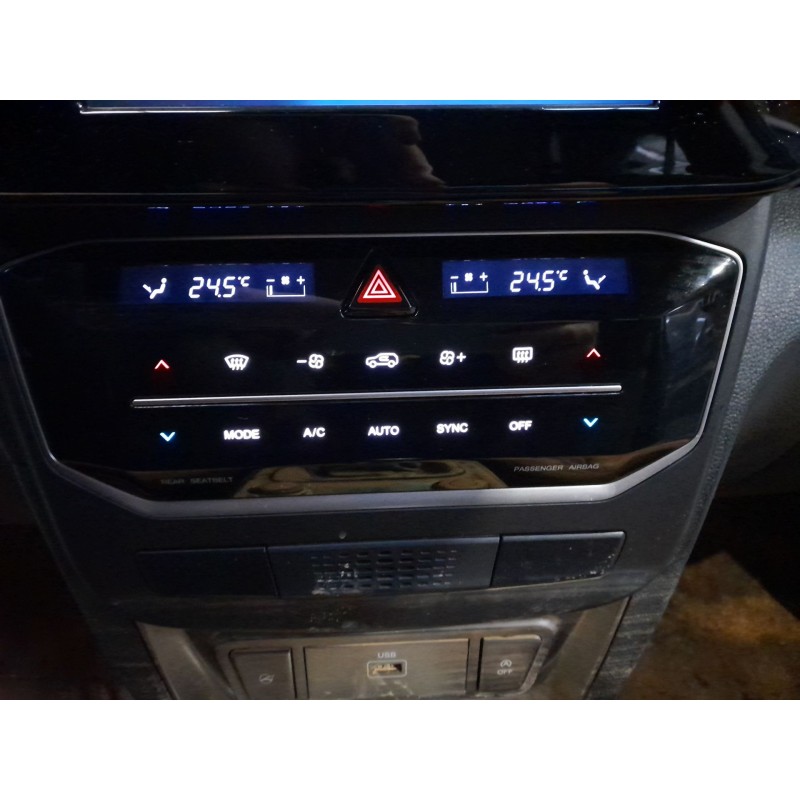 Recambio de mando climatizador para ssangyong tivoli 1500 tgdi 135 cv / 99 kw referencia OEM IAM   