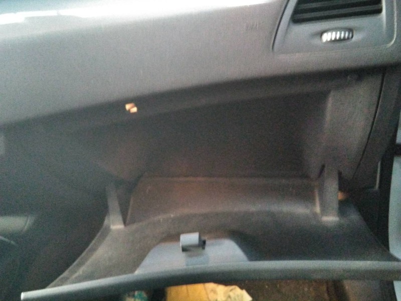 Recambio de guantera para renault laguna iii dynamique referencia OEM IAM   