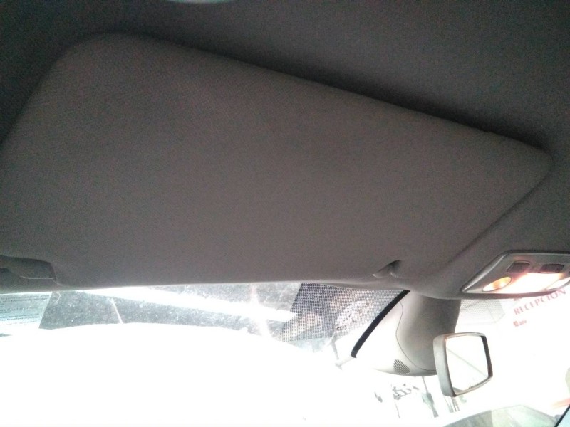 Recambio de parasol izquierdo para renault laguna iii dynamique referencia OEM IAM   