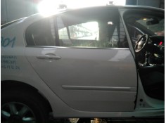 Recambio de puerta trasera derecha para renault laguna iii dynamique referencia OEM IAM   