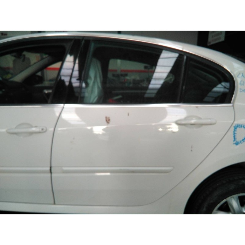 Recambio de puerta trasera izquierda para renault laguna iii dynamique referencia OEM IAM   