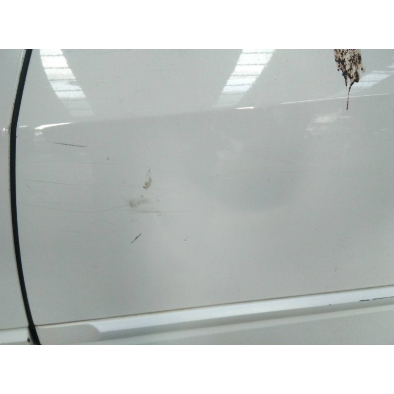 Recambio de puerta trasera izquierda para renault laguna iii dynamique referencia OEM IAM   