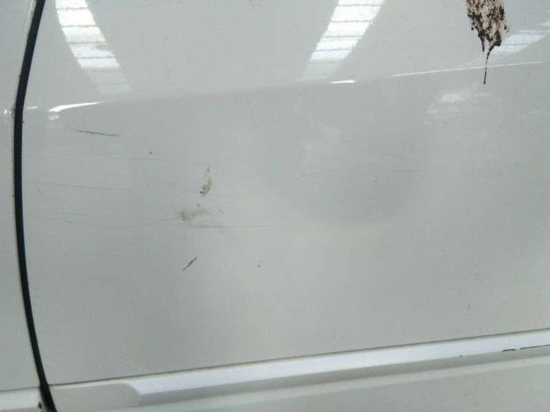 Recambio de puerta trasera izquierda para renault laguna iii dynamique referencia OEM IAM   