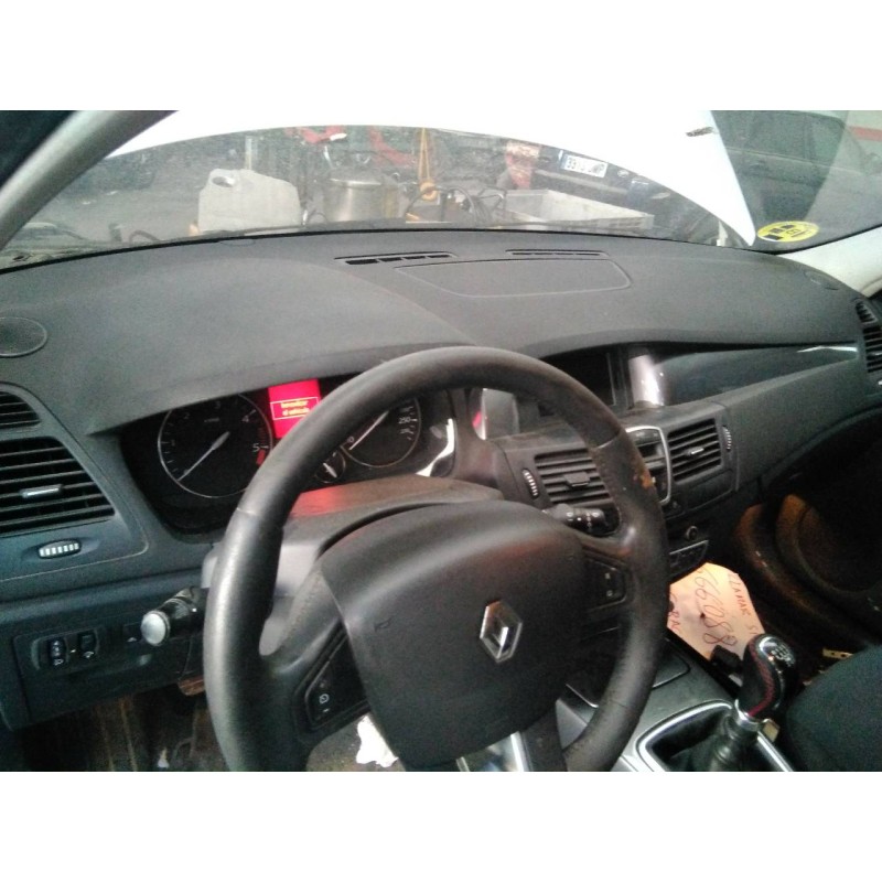 Recambio de salpicadero para renault laguna iii dynamique referencia OEM IAM   