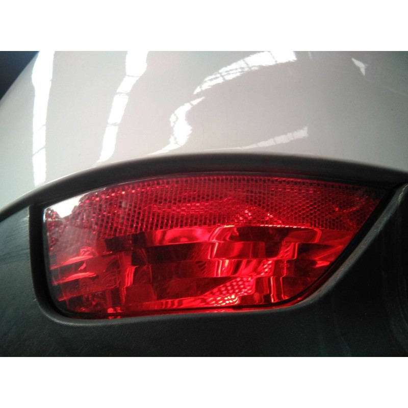 Recambio de piloto trasero izquierdo paragolpes para renault laguna iii dynamique referencia OEM IAM   