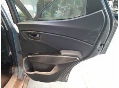 GUARNECIDO PUERTA TRASERA DERECHA 