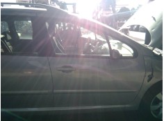 PUERTA DELANTERA DERECHA 