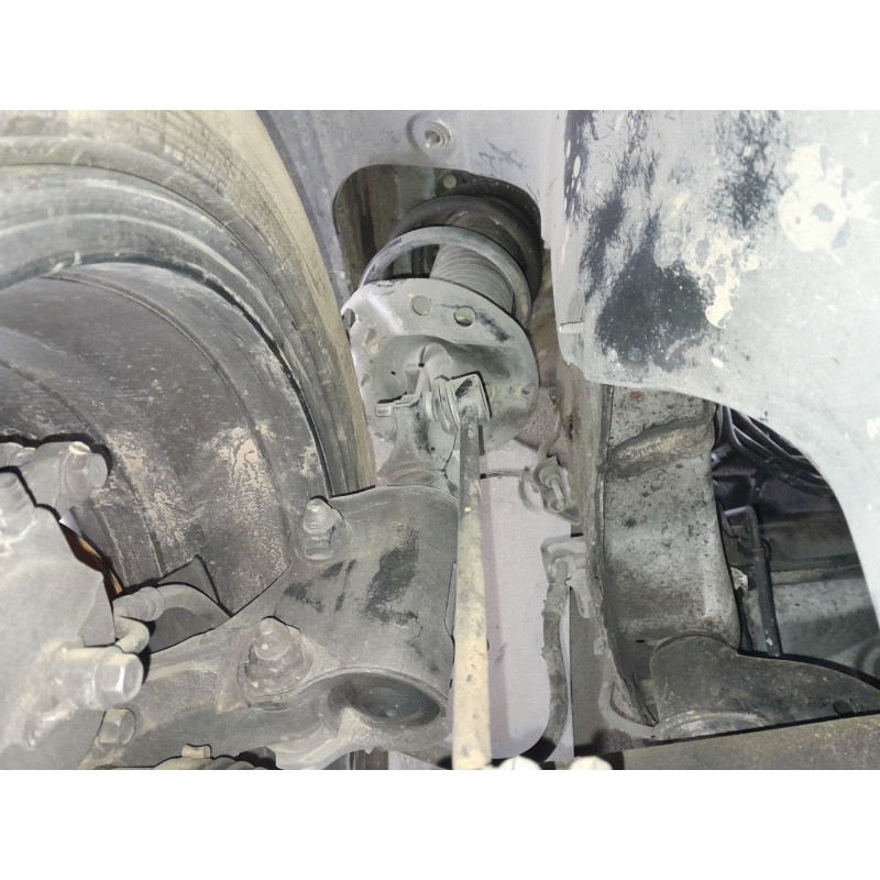 Recambio de amortiguador delantero derecho para kia sportage 1.7 crdi cat referencia OEM IAM   