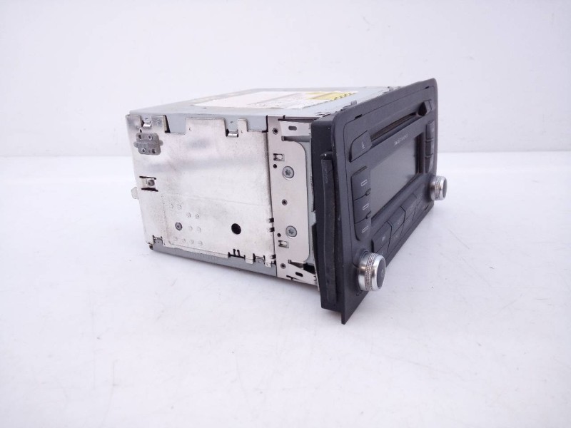 Recambio de sistema audio / radio cd para audi a3 sportback (8p) 1.6 tdi ambiente referencia OEM IAM 8P0035186S  E2-A1-10-7