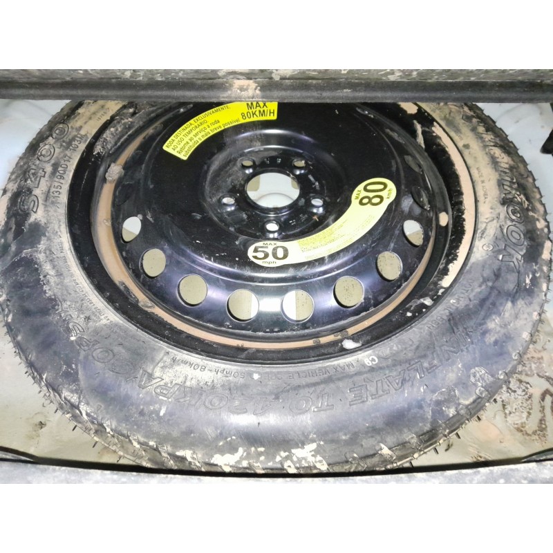 Recambio de neumatico repuesto para kia sportage 1.7 crdi cat referencia OEM IAM T135/90/17  