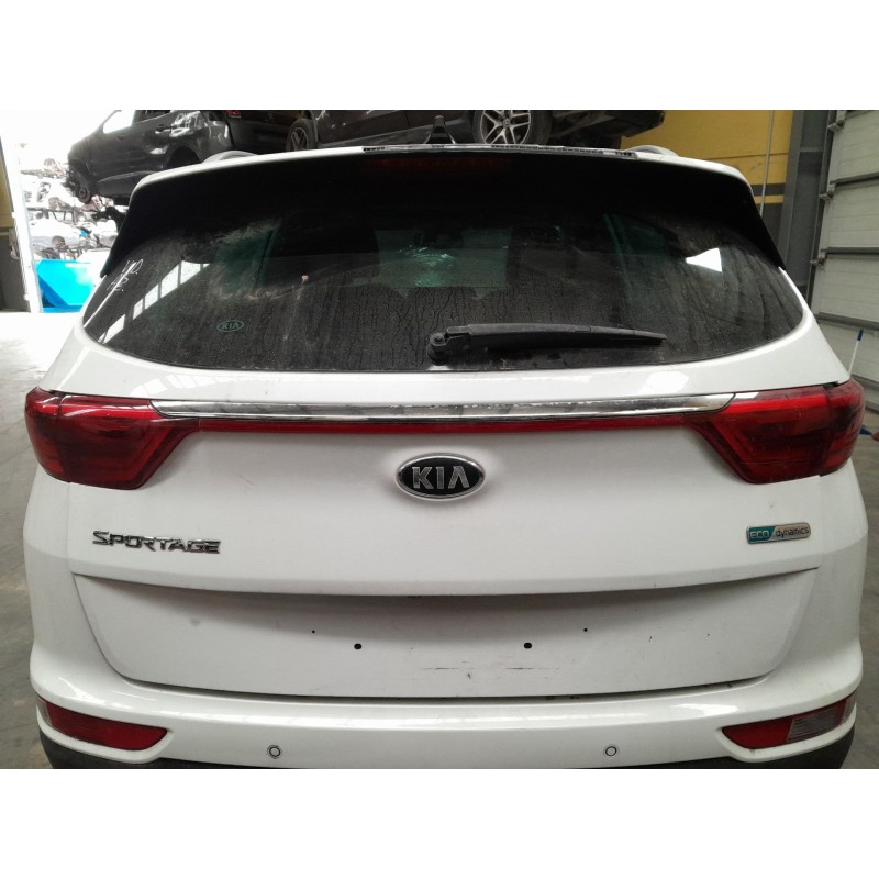 Recambio de porton trasero para kia sportage 1.7 crdi cat referencia OEM IAM   