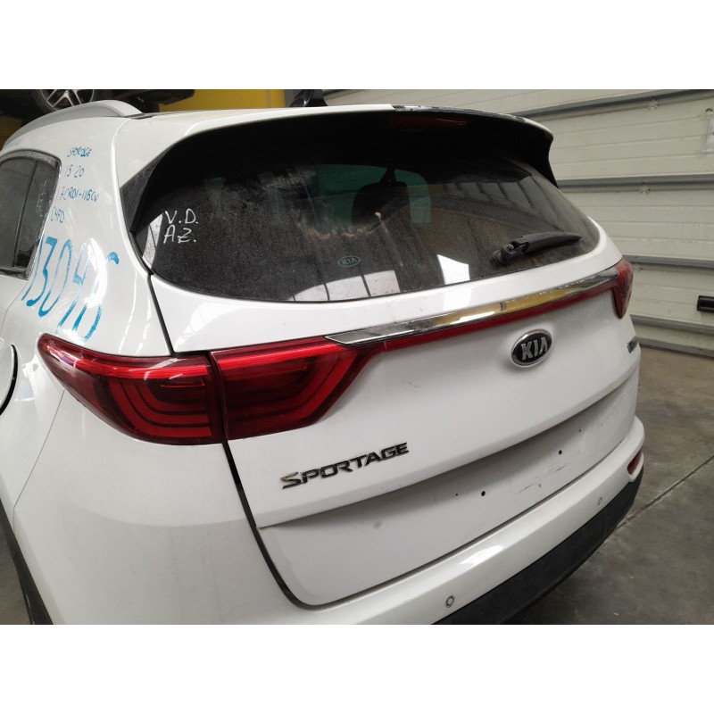 Recambio de porton trasero para kia sportage 1.7 crdi cat referencia OEM IAM   
