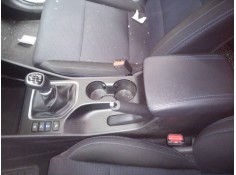 Recambio de consola central para hyundai tucson essence bluedrive 2wd referencia OEM IAM   