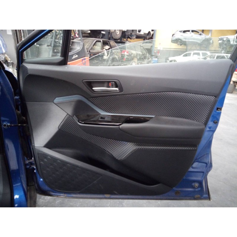 Recambio de guarnecido puerta delantera derecha para toyota c-hr hybrid advance referencia OEM IAM   