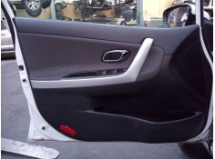 Recambio de guarnecido puerta delantera izquierda para kia cee´d drive referencia OEM IAM   