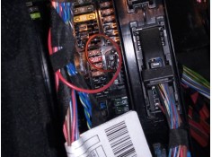 CAJA RELES / FUSIBLES 