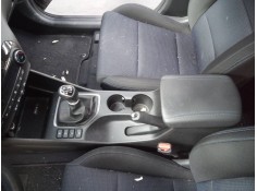 Recambio de consola central para hyundai tucson essence bluedrive 2wd referencia OEM IAM   