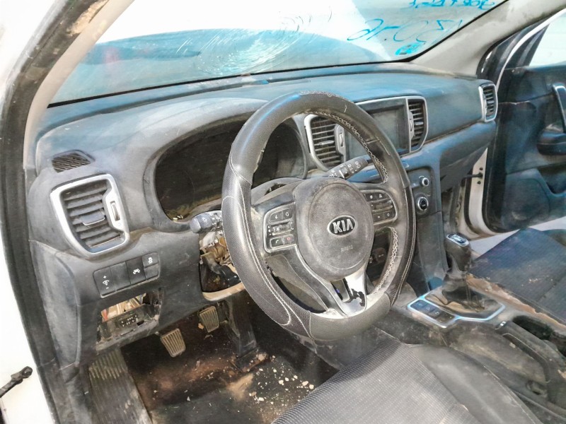 Recambio de salpicadero para kia sportage 1.7 crdi cat referencia OEM IAM   