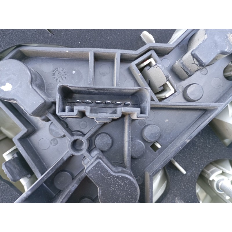 Recambio de piloto trasero derecho para bmw serie 1 berlina (e81/e87) 120d referencia OEM IAM 622450212 3015380000 