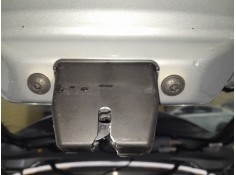 CERRADURA MALETERO / PORTON 