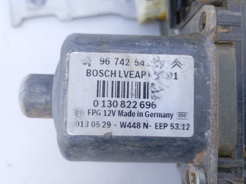 Recambio de elevalunas delantero derecho para peugeot 2008 (--.2013) allure referencia OEM IAM 9674254880 0130822696 