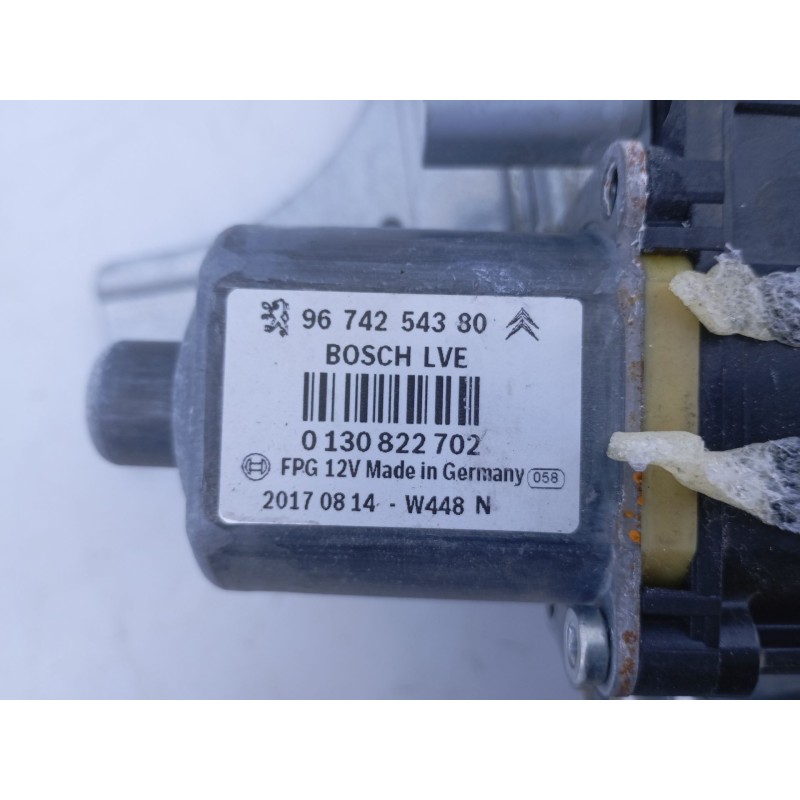 Recambio de elevalunas delantero derecho para peugeot 208 active referencia OEM IAM 9674254380 0130822702 