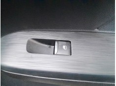 MANDO ELEVALUNAS DELANTERO DERECHO 