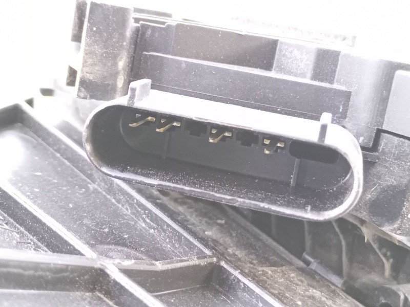 Recambio de cerradura puerta trasera derecha para ford fiesta (cb1) trend referencia OEM IAM   