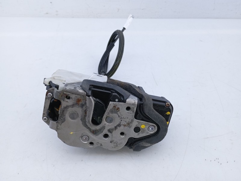 Recambio de cerradura puerta delantera derecha para opel insignia berlina edition referencia OEM IAM   