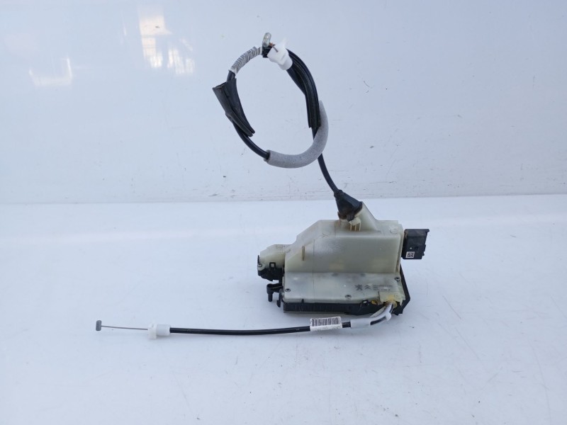 Recambio de cerradura puerta trasera derecha para peugeot 208 active referencia OEM IAM 9812501180  