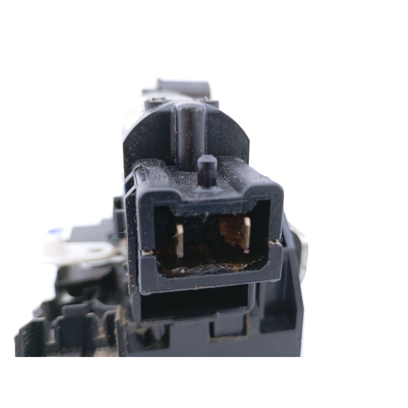 Recambio de cerradura puerta delantera derecha para dacia dokker essential referencia OEM IAM   