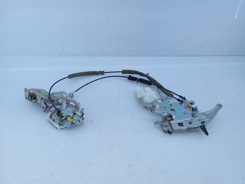 Recambio de cerradura puerta trasera derecha para dacia dokker essential referencia OEM IAM   