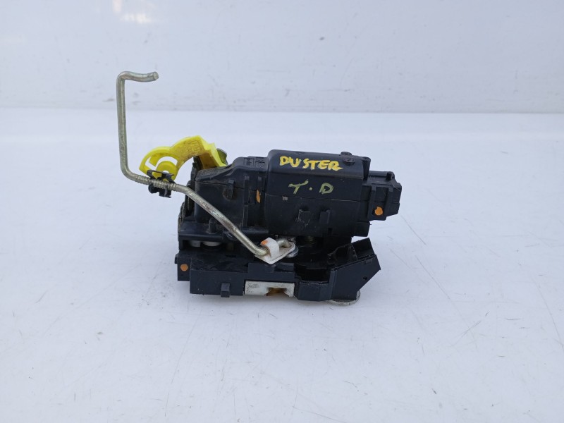 Recambio de cerradura puerta trasera derecha para dacia duster ambience 4x2 referencia OEM IAM   