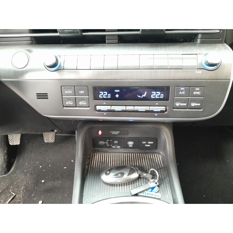 Recambio de mando climatizador para hyundai kona 2 1.0 tgdi referencia OEM IAM   