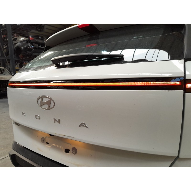 Recambio de piloto trasero central para hyundai kona 2 1.0 tgdi referencia OEM IAM   