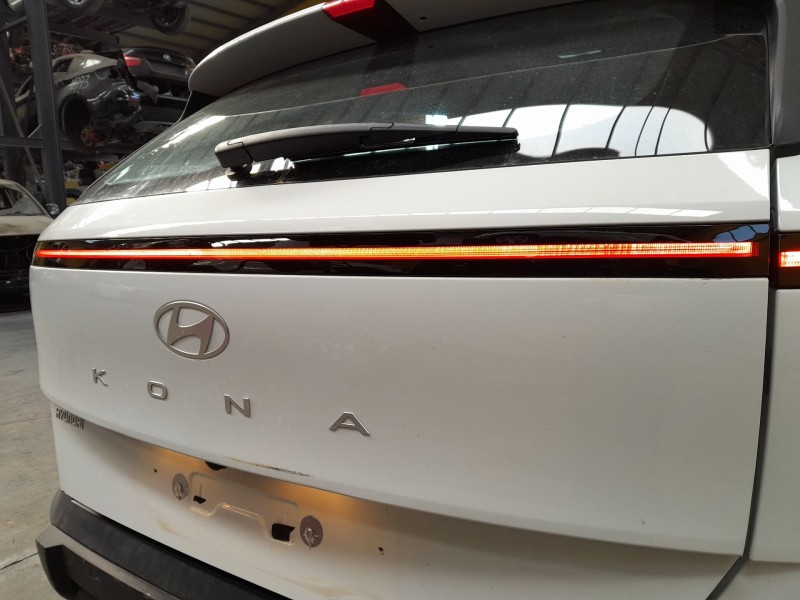 Recambio de piloto trasero central para hyundai kona 2 1.0 tgdi referencia OEM IAM   