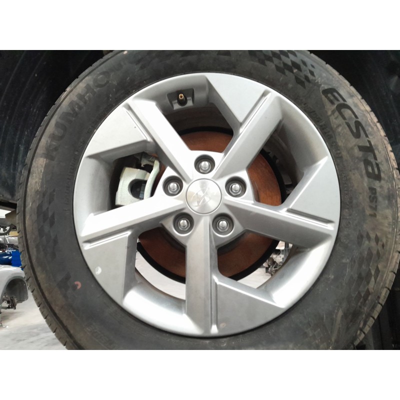Recambio de llanta para hyundai kona 2 1.0 tgdi referencia OEM IAM 205/65/16  