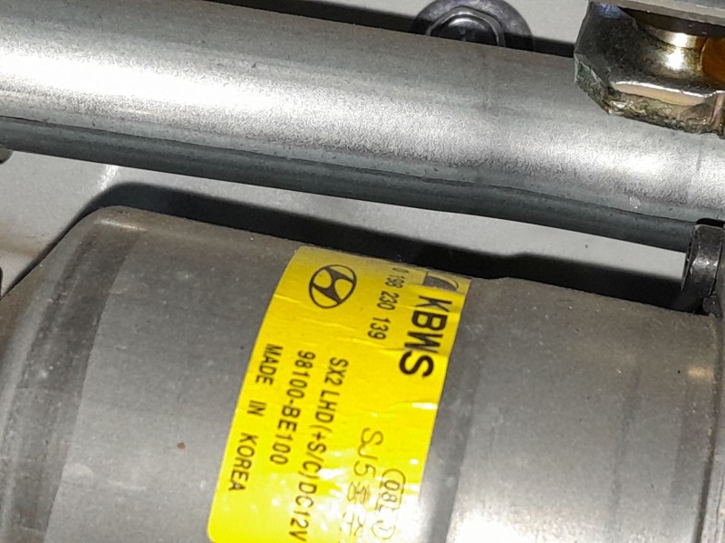 Recambio de motor limpia delantero para hyundai kona 2 1.0 tgdi referencia OEM IAM   