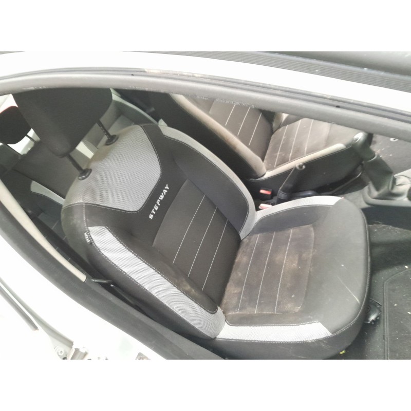 dacia sandero del año 2020