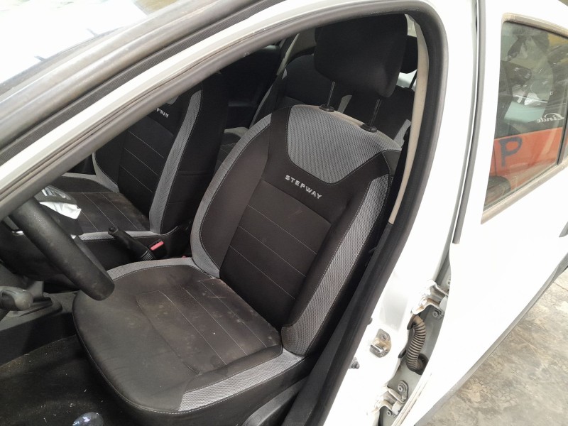 dacia sandero del año 2020