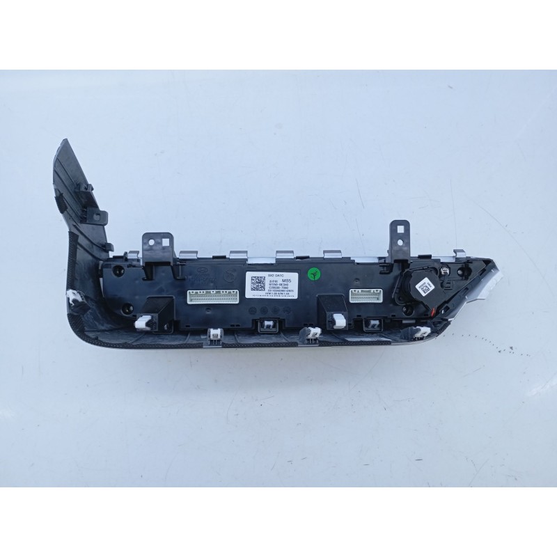 Recambio de mando climatizador para hyundai kona 2 1.0 tgdi referencia OEM IAM   