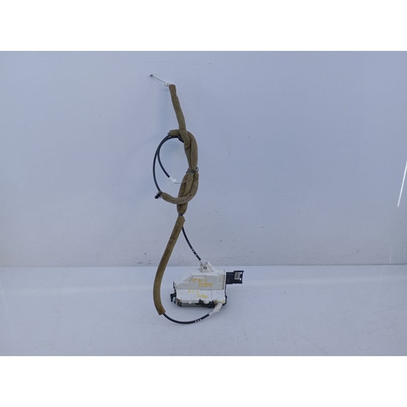 Recambio de cerradura puerta trasera derecha para peugeot partner kasten confort referencia OEM IAM 828414 1383A063718 